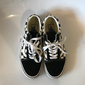 Black and White Checkered Old Skool Vans Size 6